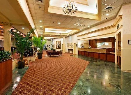 Holiday Inn Huntsville Downtown Extérieur photo